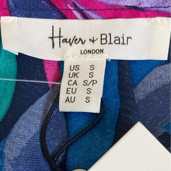 Harper + Blair London Long Sleeve Blouse NWT in Bold Tropical Print - Picture 8 of 13